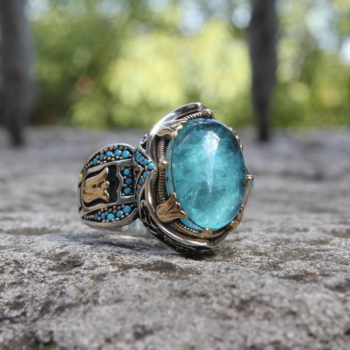Carved Blue Gemstone Ring In Two Colors