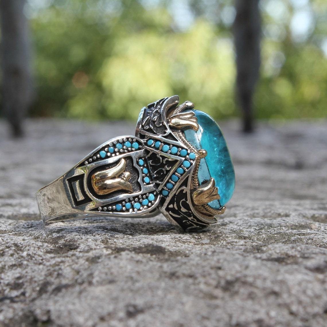 Carved Blue Gemstone Ring In Two Colors